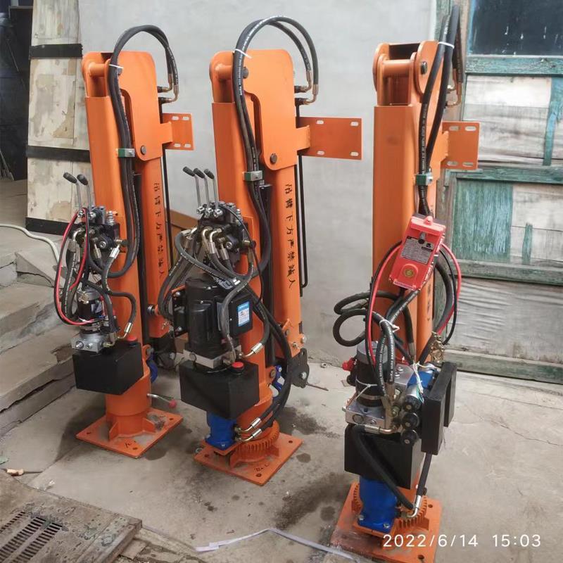 迎泽区重汽蓝牌随车吊 3.2吨 国六动力强 液压驱动 农用自卸起重机